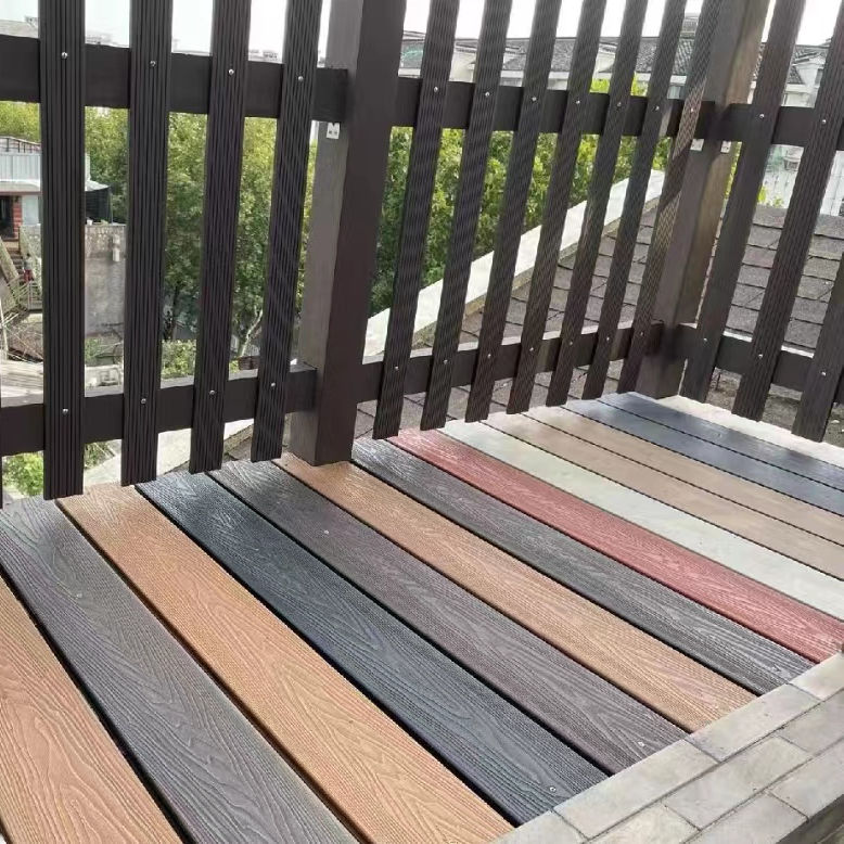 Outdoor Waterproof WPC Flooring For Residential And Commercial