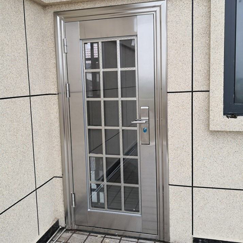 Materials and design of safety steel doors